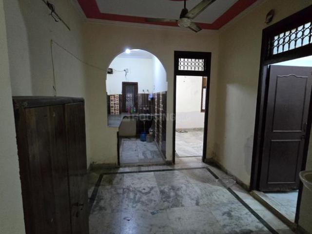 Flat for sale in East Delhi, Deri