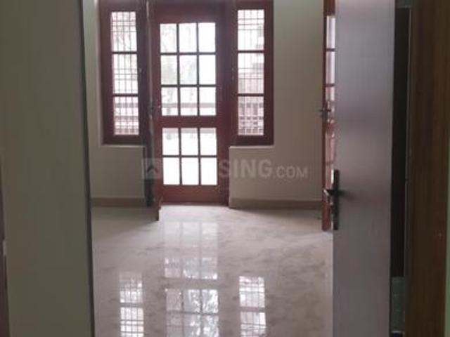 Flat for rent in Mohanlalganj, Arunachal Pradesh