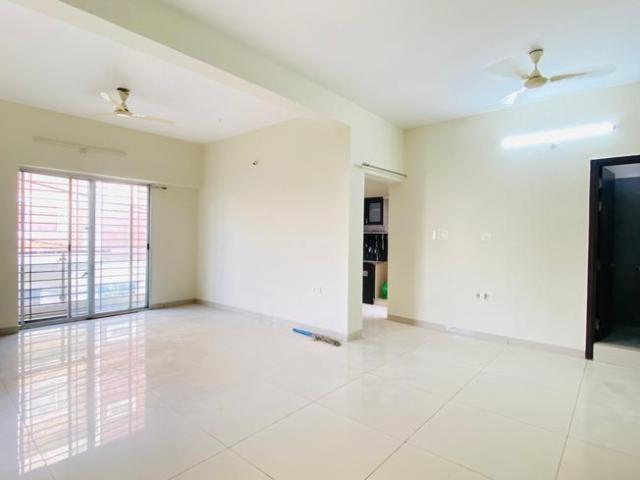 Flat for rent in Madya