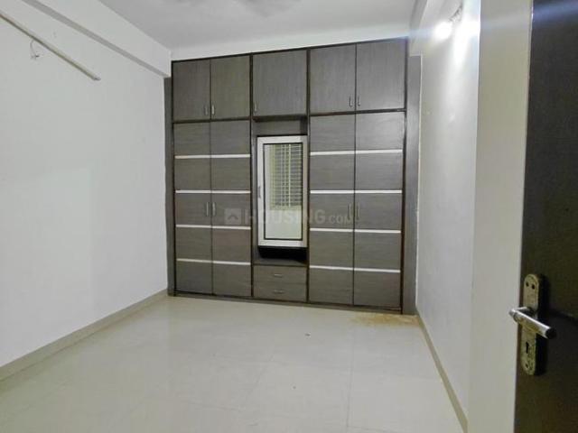 Flat for rent in Madya
