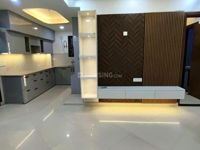 Flat for sale in South West Delhi, Deri