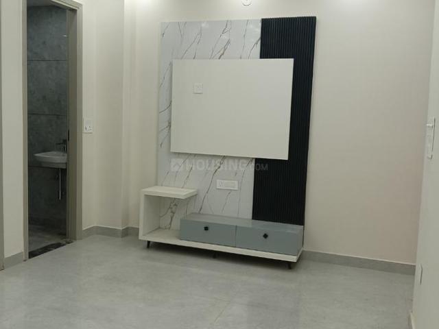 Flat for sale in South West Delhi, Deri