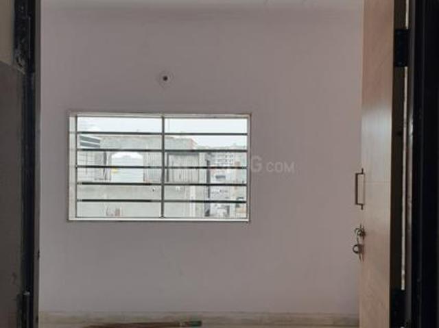 Flat for rent in Deri
