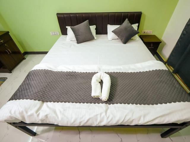 Flat for rent in Banaras Ghats, Varanasi