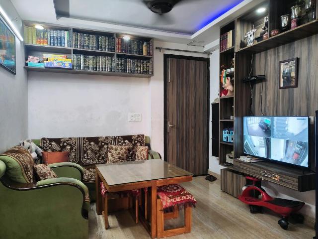 Flat for sale in South Delhi, Deri