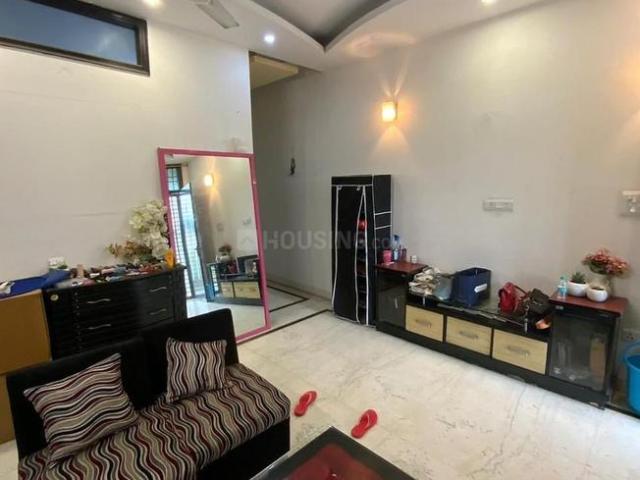 Flat for rent in South Delhi, Deri