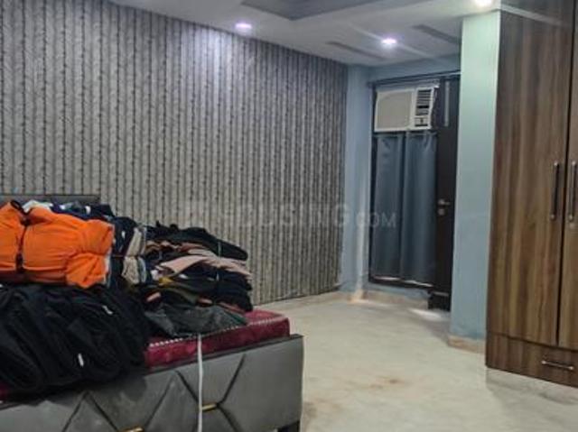 Flat for rent in South Delhi, Deri