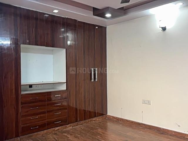 Flat for rent in South Delhi, Deri