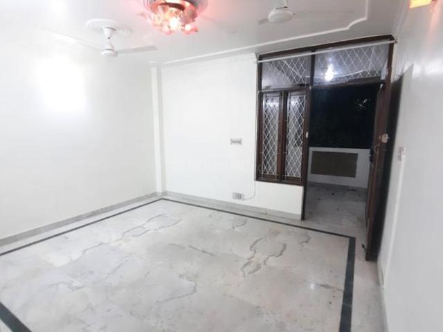 Flat for rent in South Delhi, Deri
