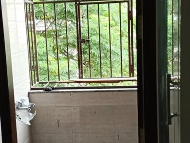 Flat for rent in South Delhi, Deri