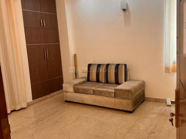 Flat for rent in South Delhi, Deri