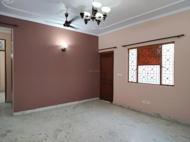 Flat for rent in South Delhi, Deri