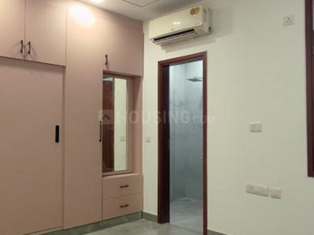 Flat for rent in South Delhi, Deri