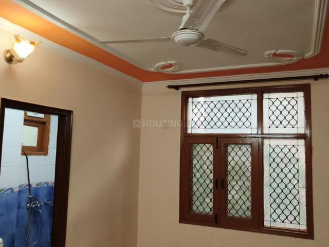 Flat for rent in South Delhi, Deri