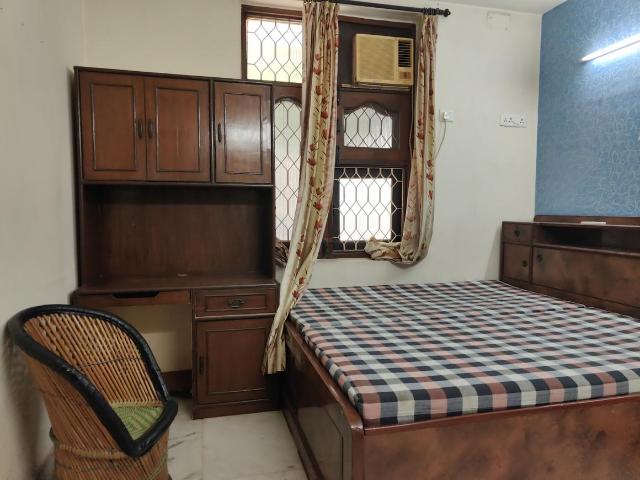 Flat for rent in Malviya Nagar, Delhi