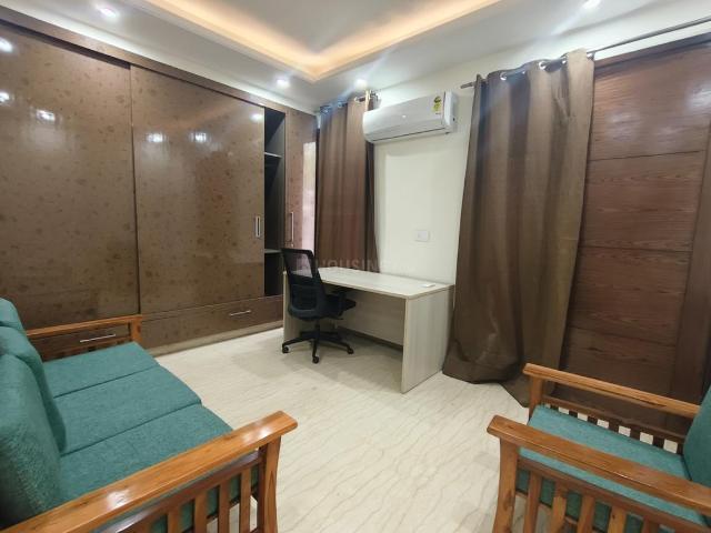 Flat for rent in South Delhi, Deri