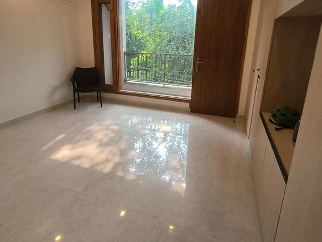 Flat for rent in South Delhi, Deri