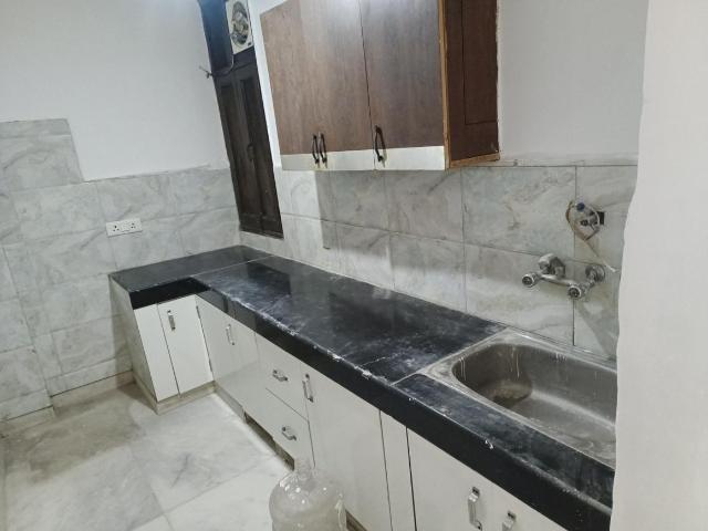 Flat for sale in South Delhi, Deri