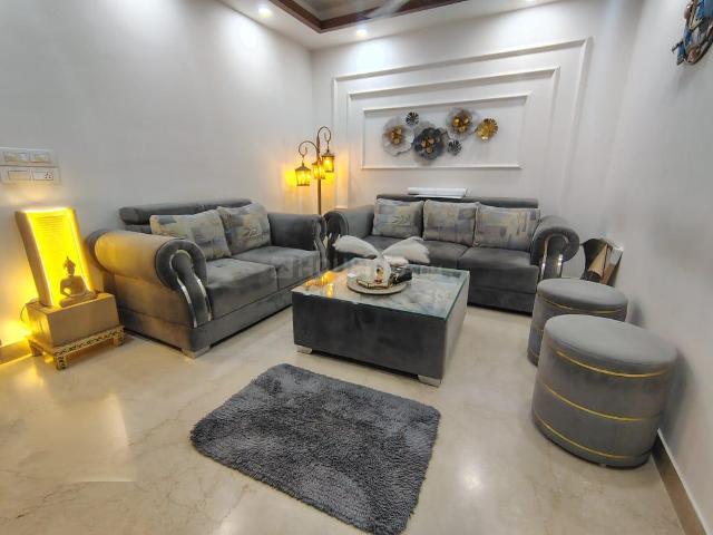 Flat for sale in South Delhi, Deri