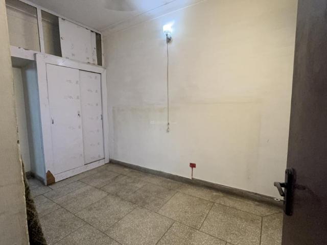 Flat for sale in South Delhi, Deri