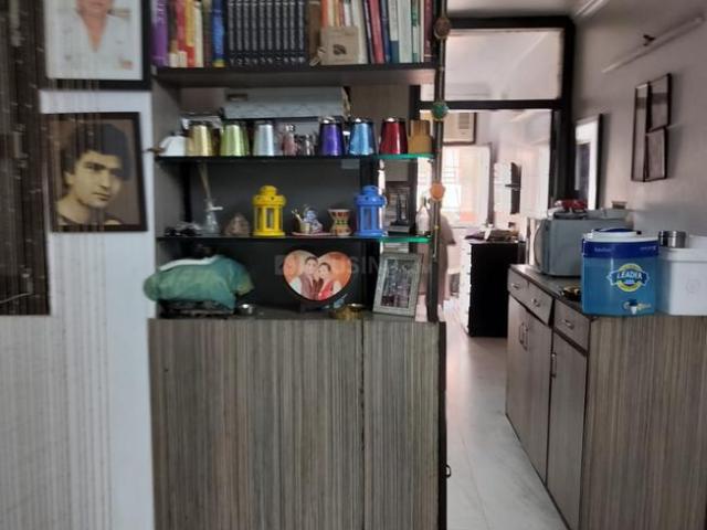 Flat for sale in South Delhi, Deri