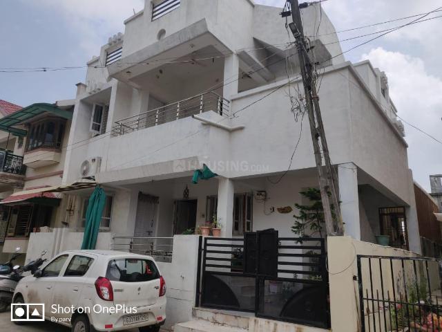 Flat for rent in Modasa, Gujarat