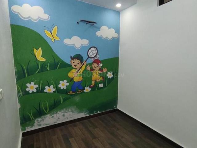 Flat for sale in West Delhi, Deri