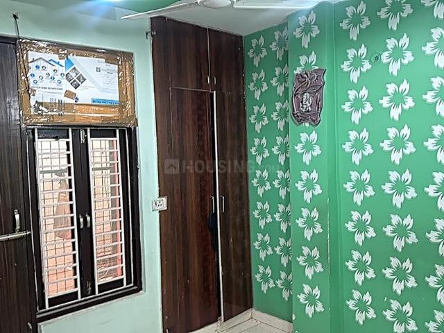 Flat for sale in West Delhi, Deri