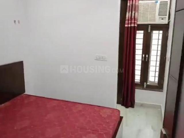 Flat for rent in Deri
