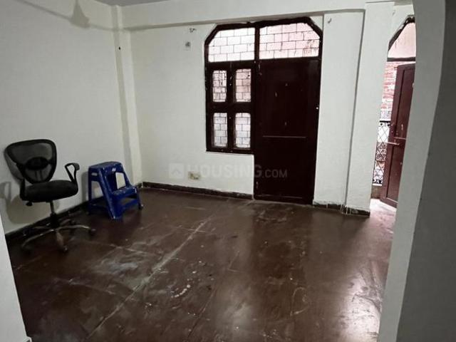 Flat for rent in East Delhi, Deri