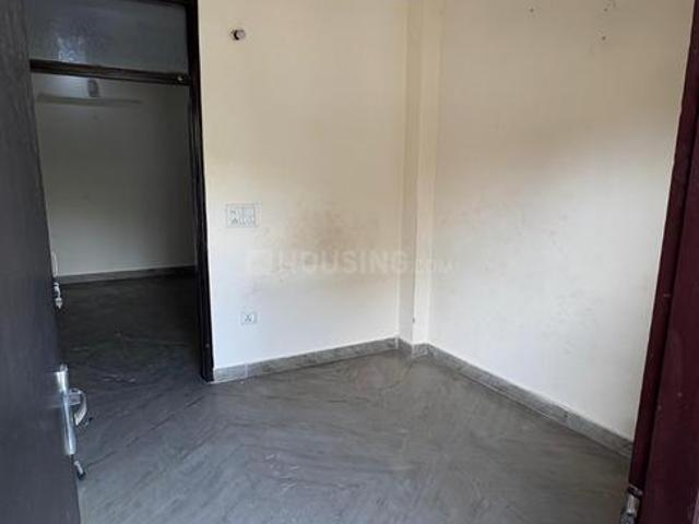 Flat for rent in East Delhi, Deri