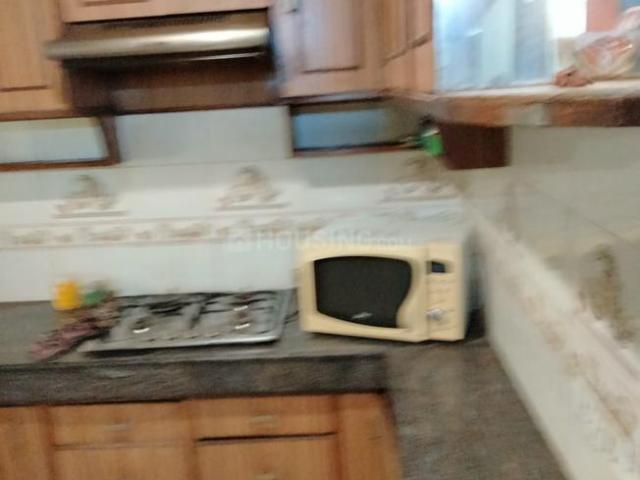 Flat for rent in East Delhi, Deri