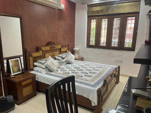 Flat for rent in East Delhi, Deri