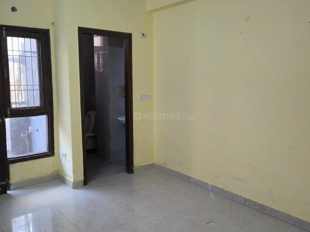 Flat for rent in East Delhi, Deri