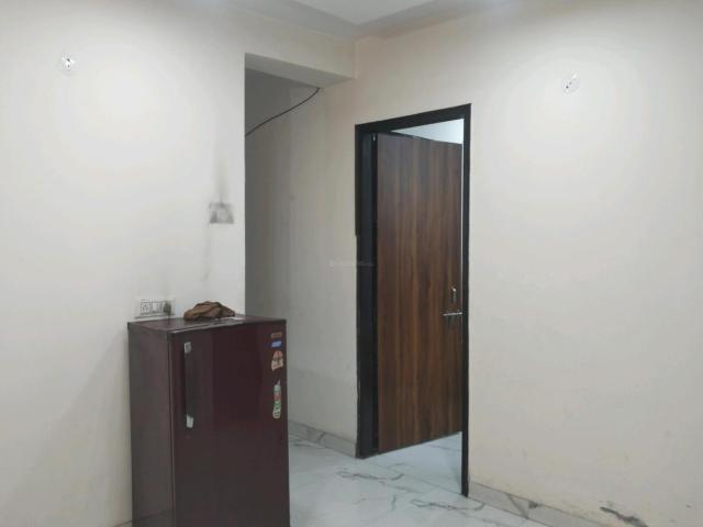 Flat for rent in East Delhi, Deri