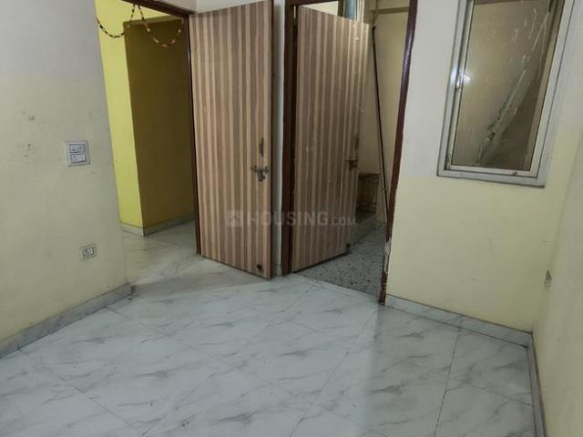 Flat for rent in East Delhi, Deri