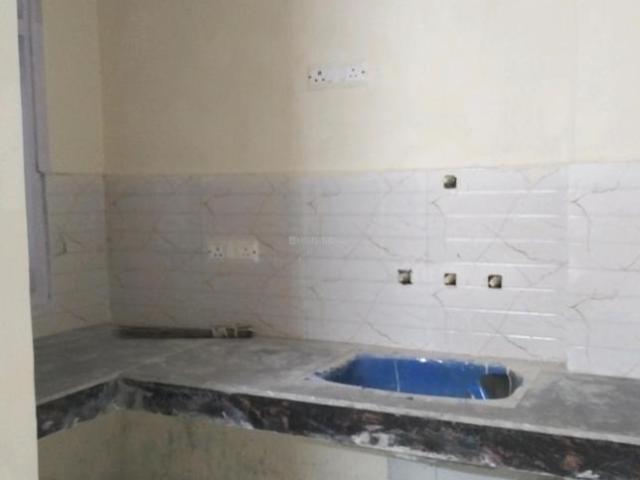 Flat for sale in East Delhi, Deri