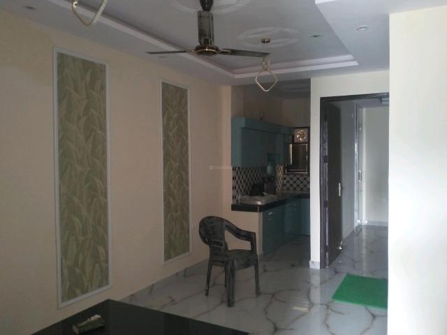 Flat for sale in East Delhi, Deri