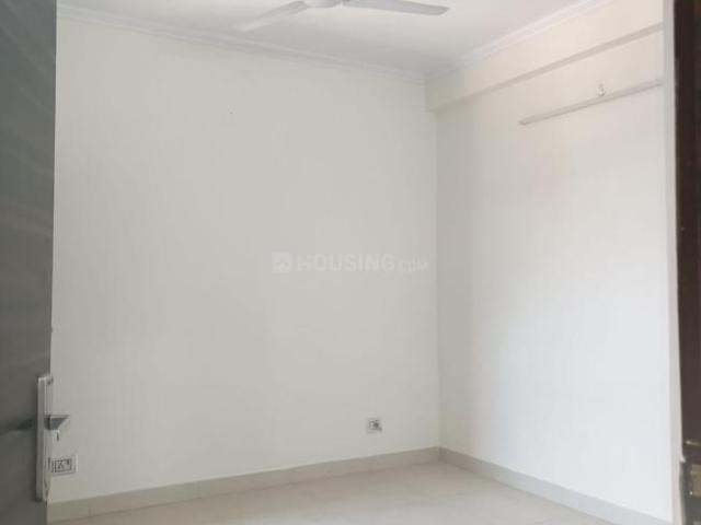 Flat for sale in East Delhi, Deri