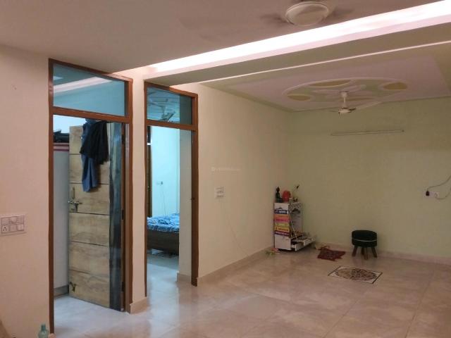 Flat for sale in East Delhi, Deri