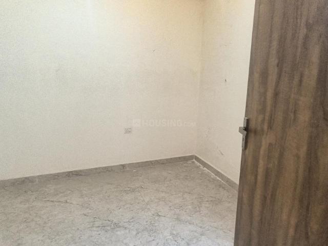 Flat for sale in East Delhi, Deri