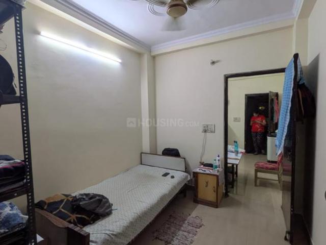 Flat for sale in East Delhi, Deri