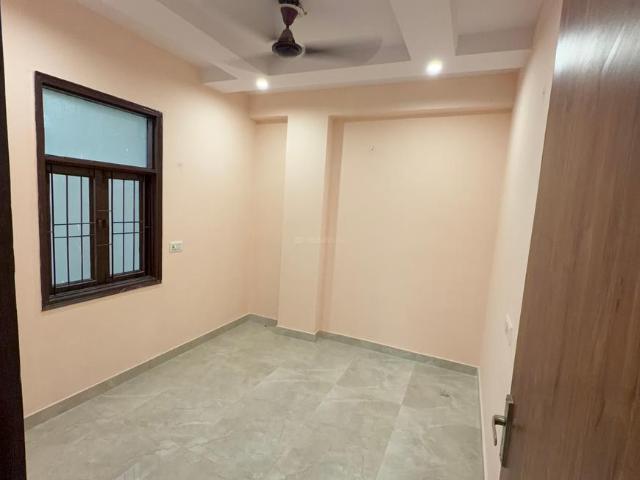 Flat for sale in East Delhi, Deri