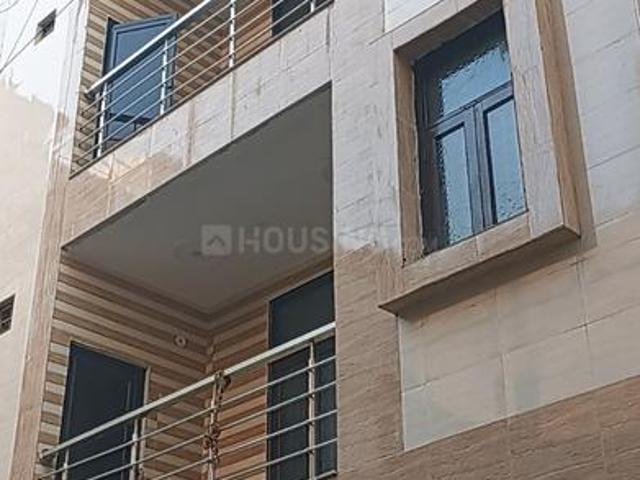 Flat for rent in East Delhi, Deri