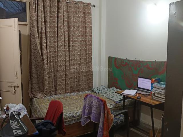 Flat for sale in Model Town, Delhi