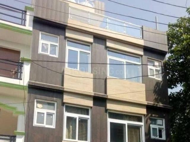 Flat for rent in Mohanlalganj, Arunachal Pradesh