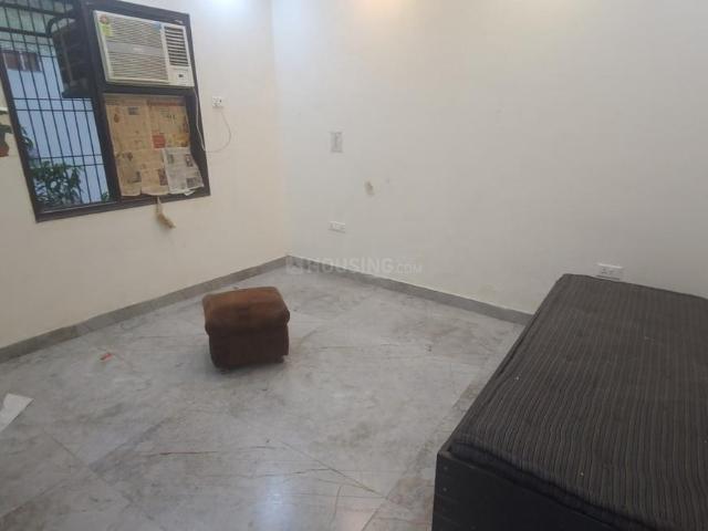 Flat for rent in West Delhi, Deri