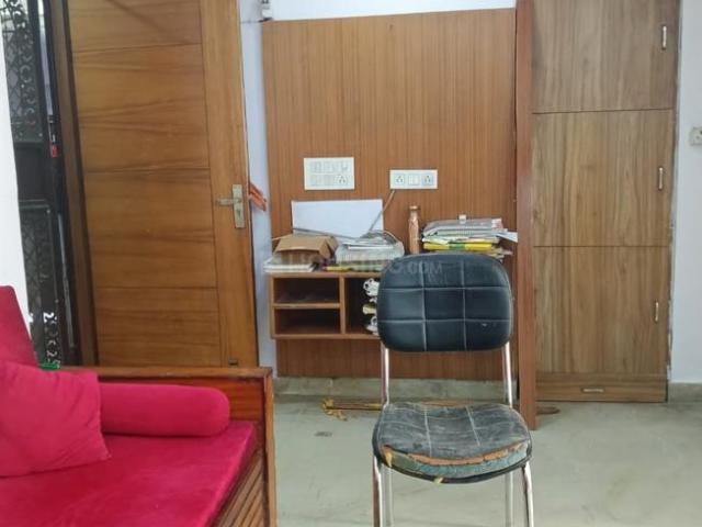 Flat for rent in Deri