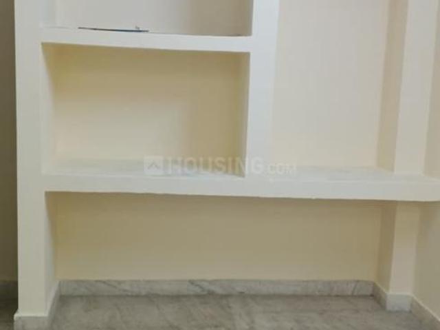 Flat for rent in Deri