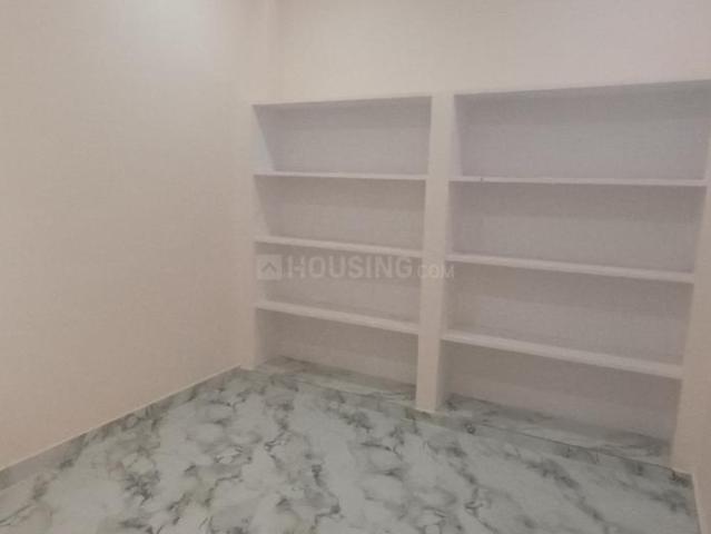 Flat for rent in Madya